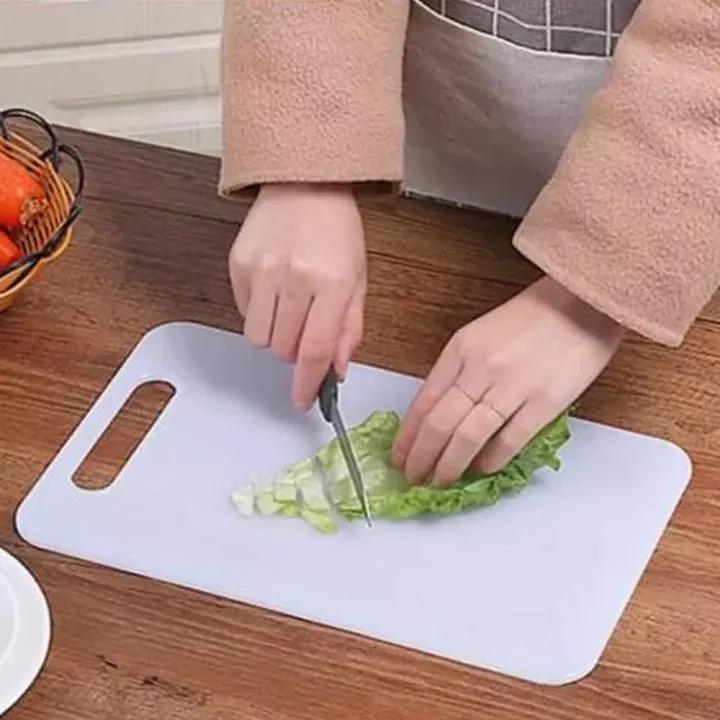 High Quality Solid Plastic Cutting Board